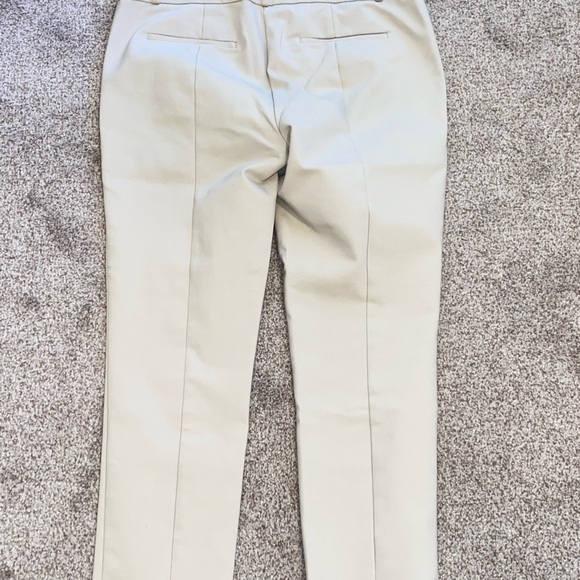 LOFT Modern Ankle Khaki Chino Pants - Size 12 - Picture 2 of 5